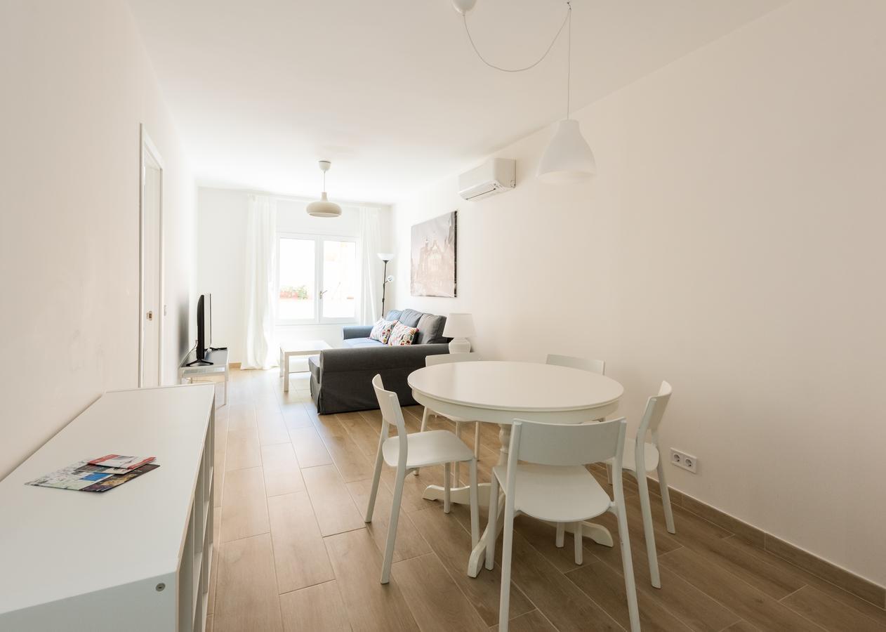 Piso En Edificio Barroco Madrid. Apartment Bagian luar foto